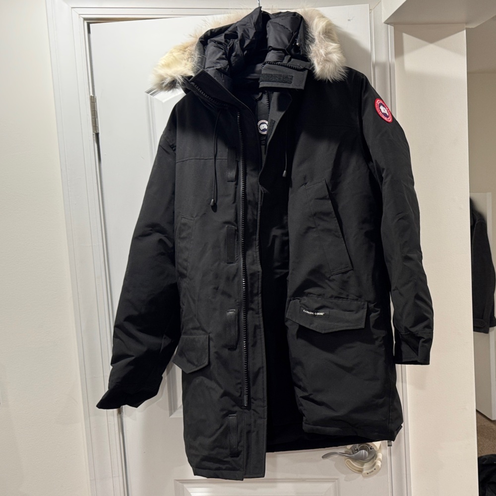 Canada Goose Langford Parka in Black